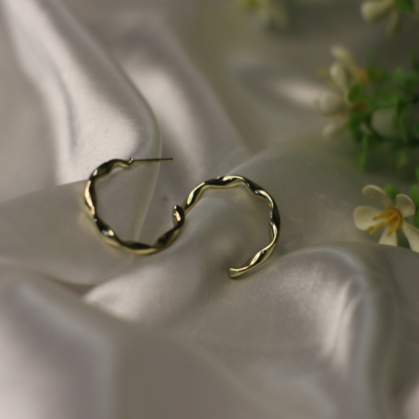 Wavy Hoop Earrings